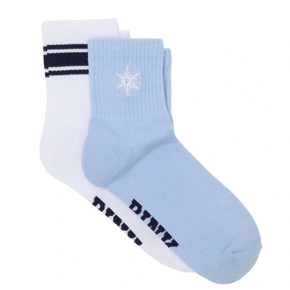 PINK Victoria's Secret “Snowflakes” 2 Pack Quarter Socks- NWT
